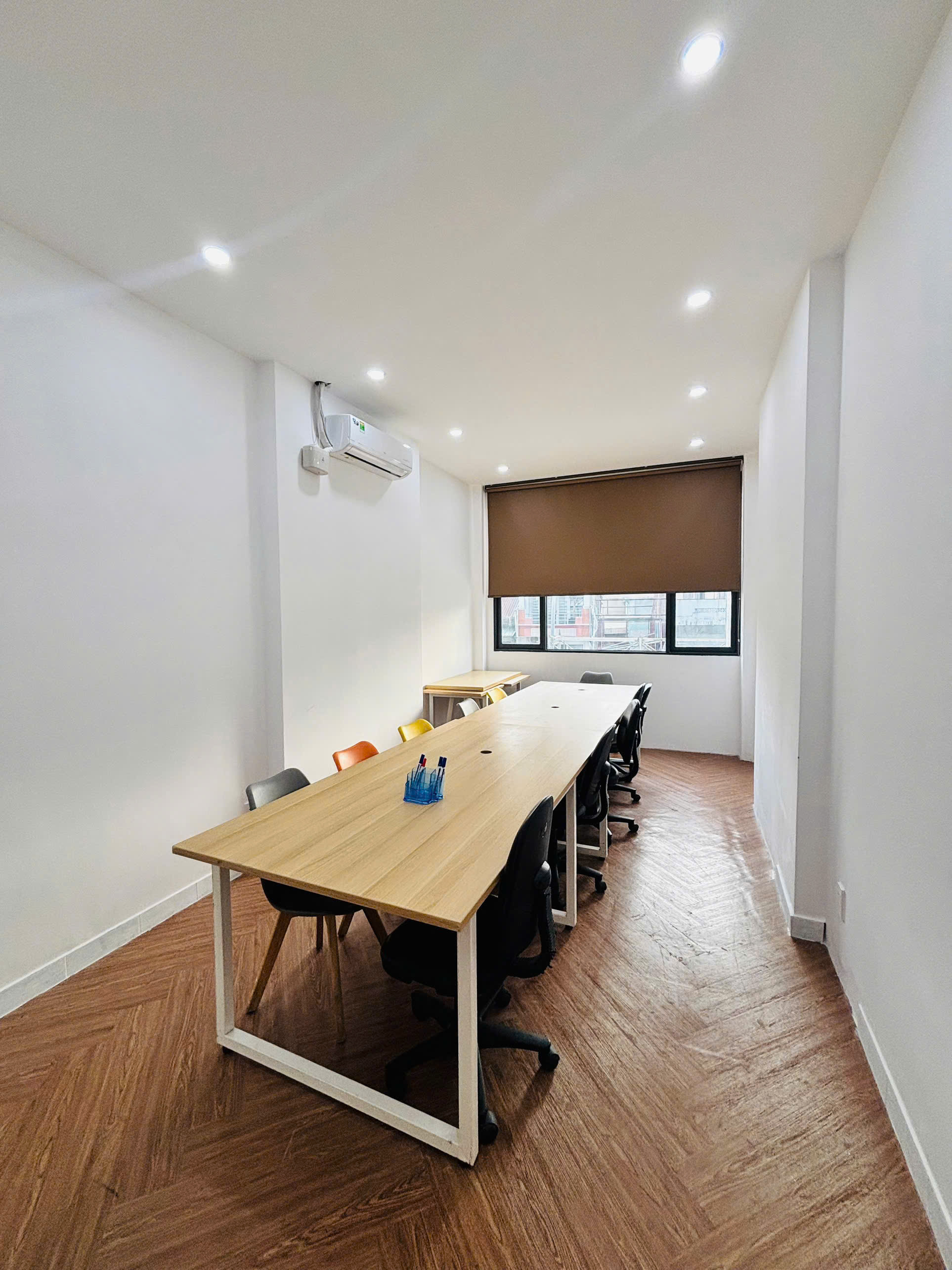 BÁN NHÀ MẶT TIỀN ĐINH TIÊN HOÀNG QUẬN 1 – NHÀ 2 MẶT THOÁNG, CÓ THANG MÁY THỦY LỰC, DÒNG TIỀN 81TR/THÁNG